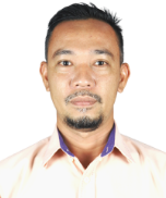 15 SOFYAN HARDY 152x182